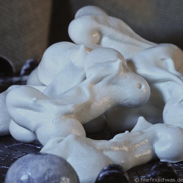 Backen, Baiserknochen, Halloween, Kindergeburtstag