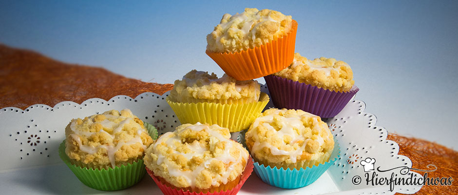 Marzipan-Apfel-Muffin mit Streuseln