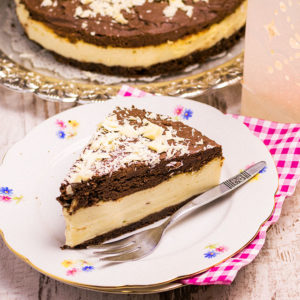 Kaesekuchen mit Keksboden