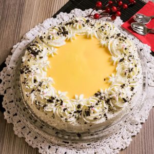 Sahnetorten mit Schokobiskuit