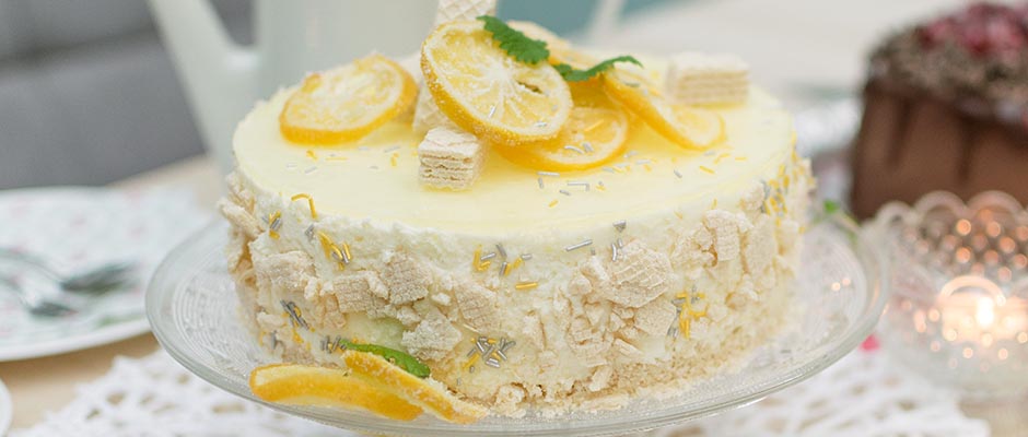 Zitronen Buttermilchtorte