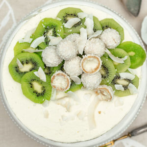 Leichte Kiwi-Torte mit Kokos