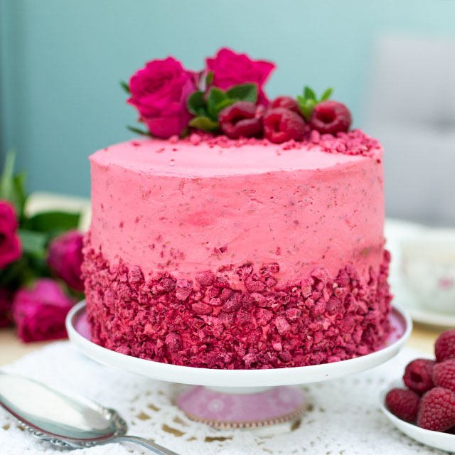 Leckere HImbeertorte mit Kokosböden und Lemoncurd